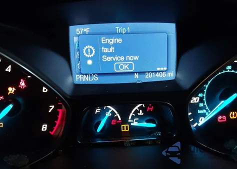 2013 Ford Escape S z USA, uszkodzony, nr VIN 1FMCU0F78DUD67020